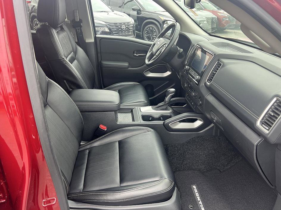 Certified 2024 Nissan Frontier SL w/ Technology Package image 17