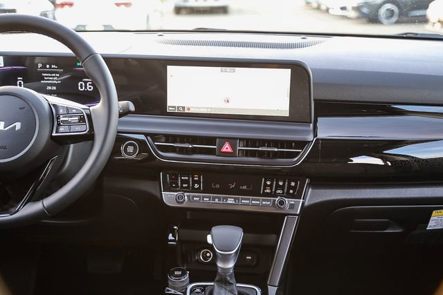 New 2026 Kia Seltos S FWD image 16