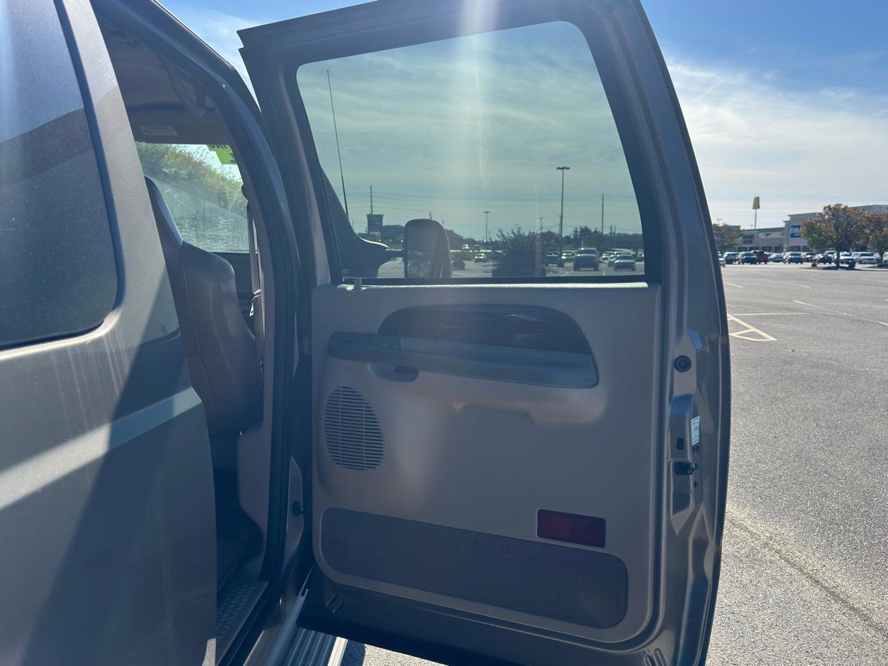 Used 2003 Ford Excursion Limited image 36