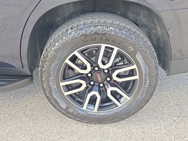 Certified 2024 GMC Yukon AT4 w/ Max Trailering Package AWD/4WD image 7