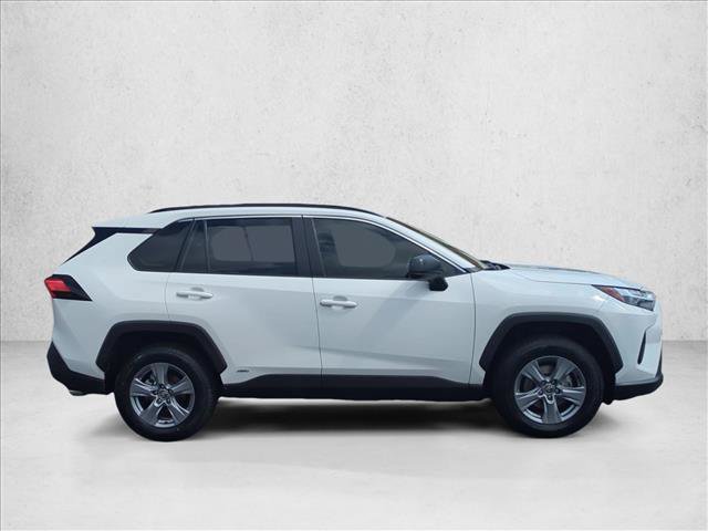 Certified 2025 Toyota RAV4 LE AWD/4WD image 4