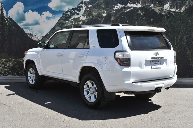 Certified 2024 Toyota 4Runner SR5 AWD/4WD image 9