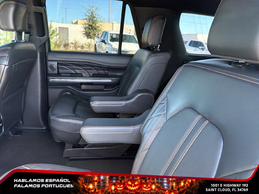 Used 2024 Ford Expedition Platinum RWD image 26