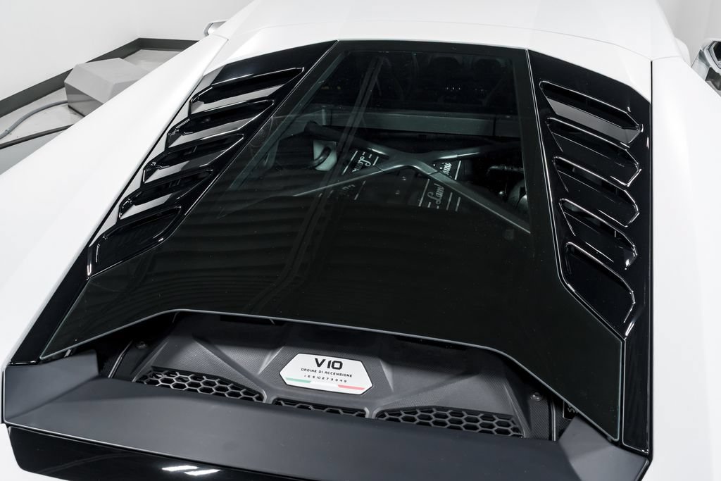 Used 2022 Lamborghini Huracan EVO AWD/4WD image 57