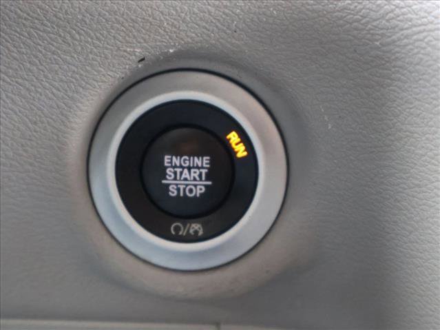 Used 2022 Chrysler Pacifica Touring-L FWD image 14