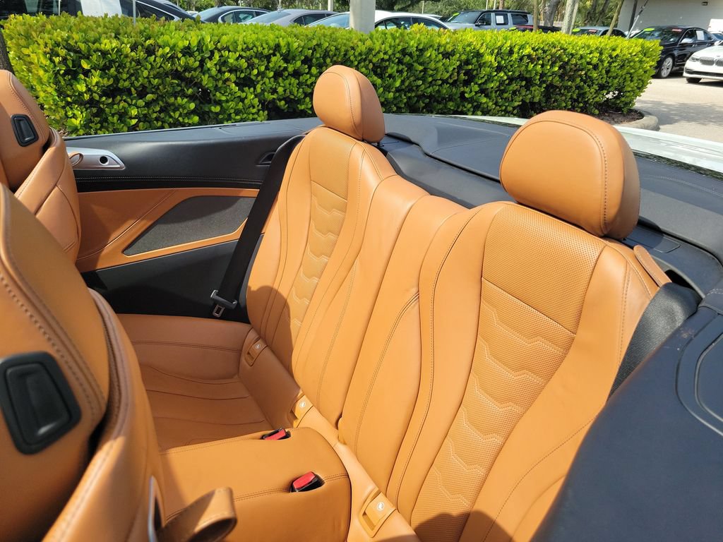 Used 2025 BMW 840i Convertible RWD image 12