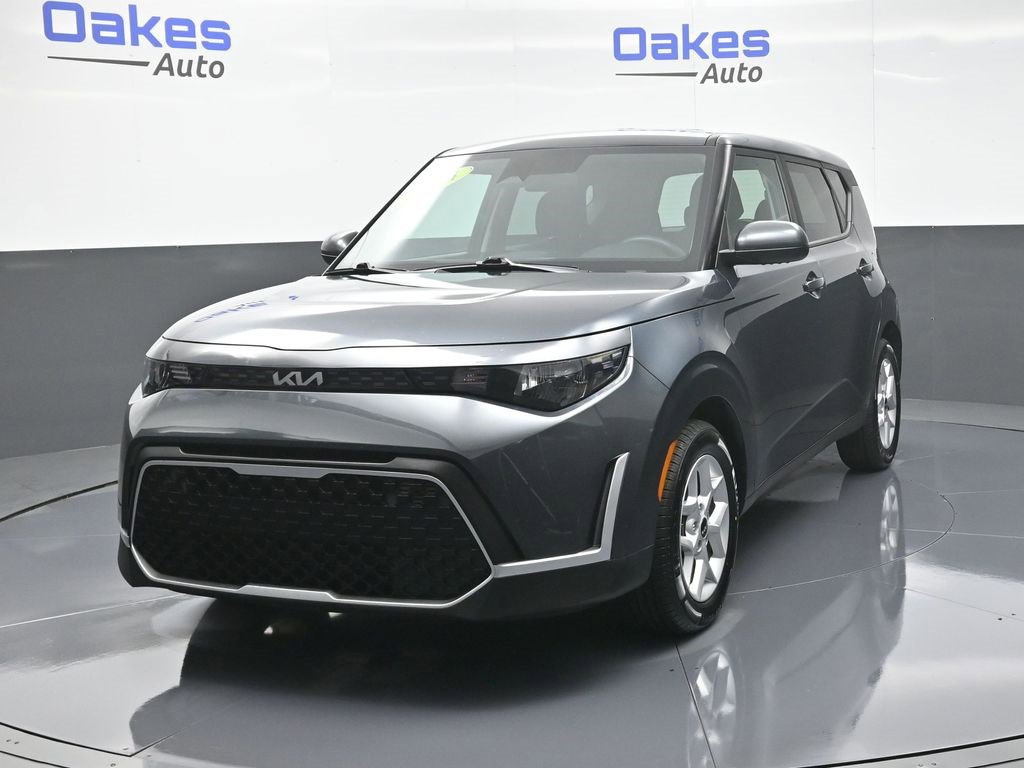 Certified 2024 Kia Soul LX w/ Option Group 015 image 3