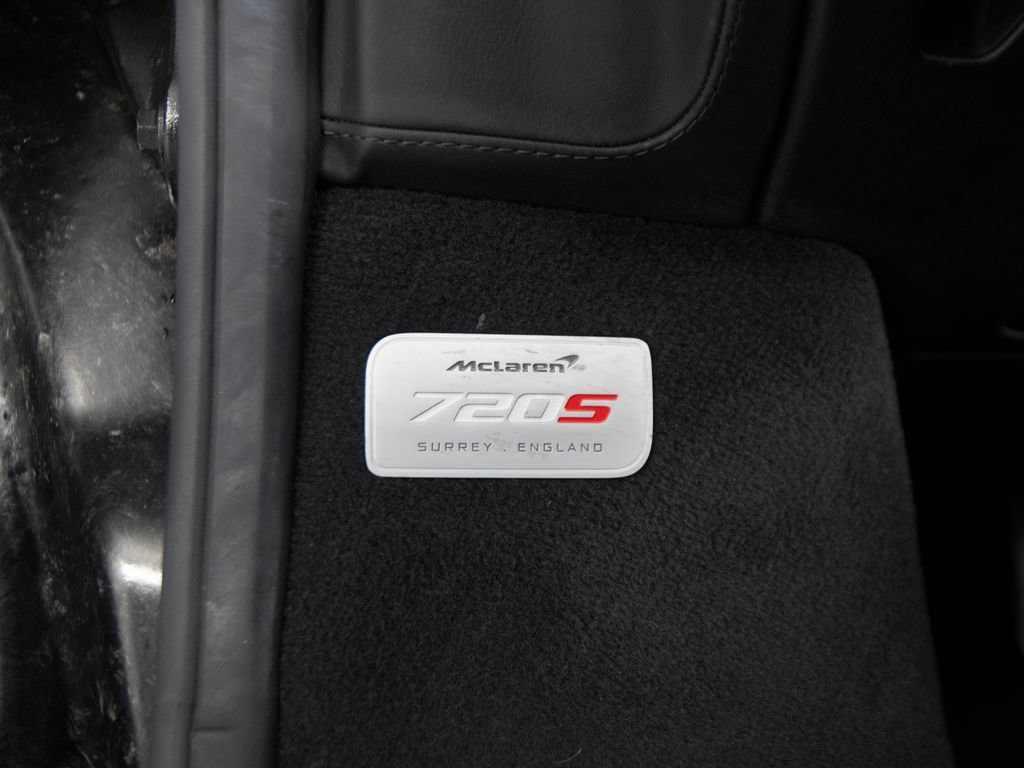 Used 2020 McLaren 720S Performance RWD image 13