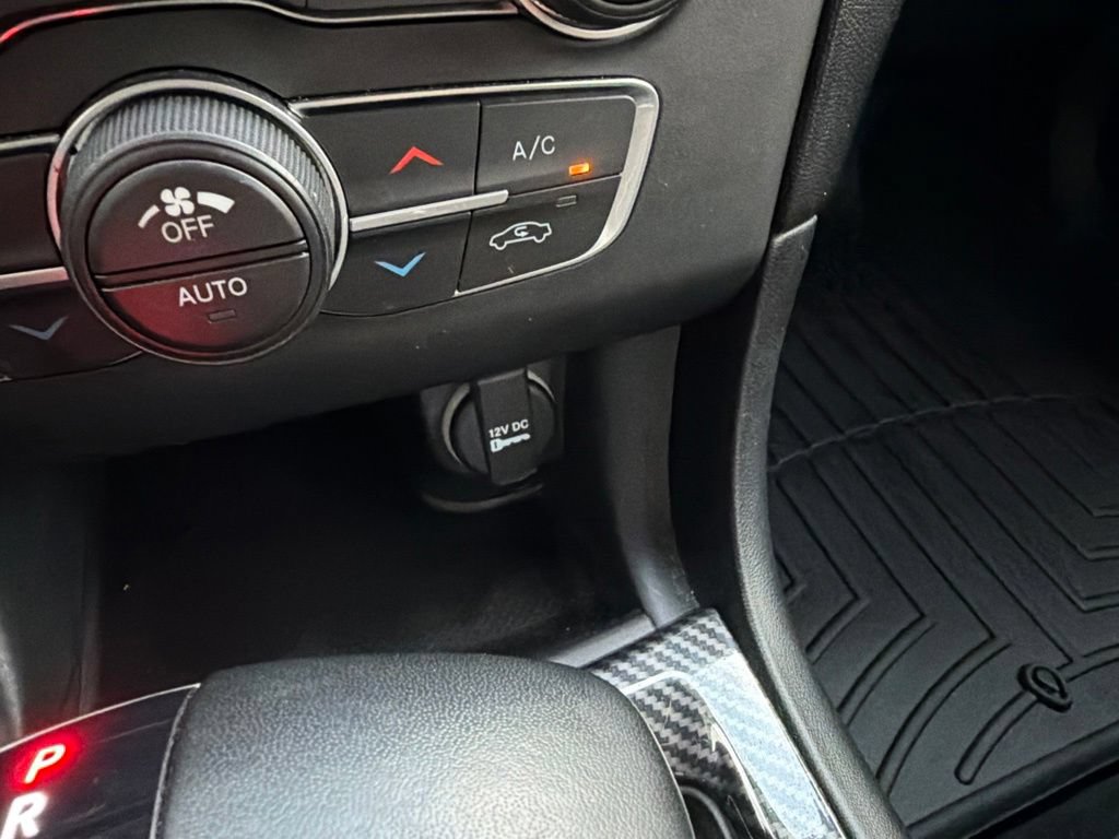 Used 2019 Dodge Charger R/T w/ Plus Group RWD image 72