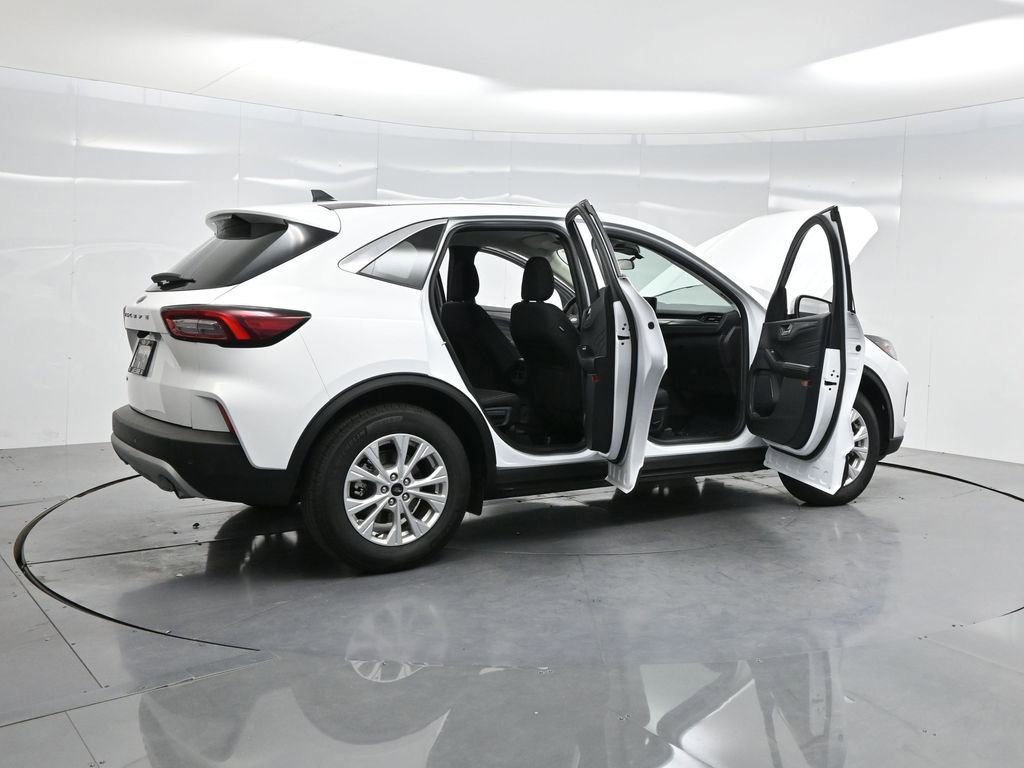Used 2024 Ford Escape Active w/ Tech Pack #2 image 5