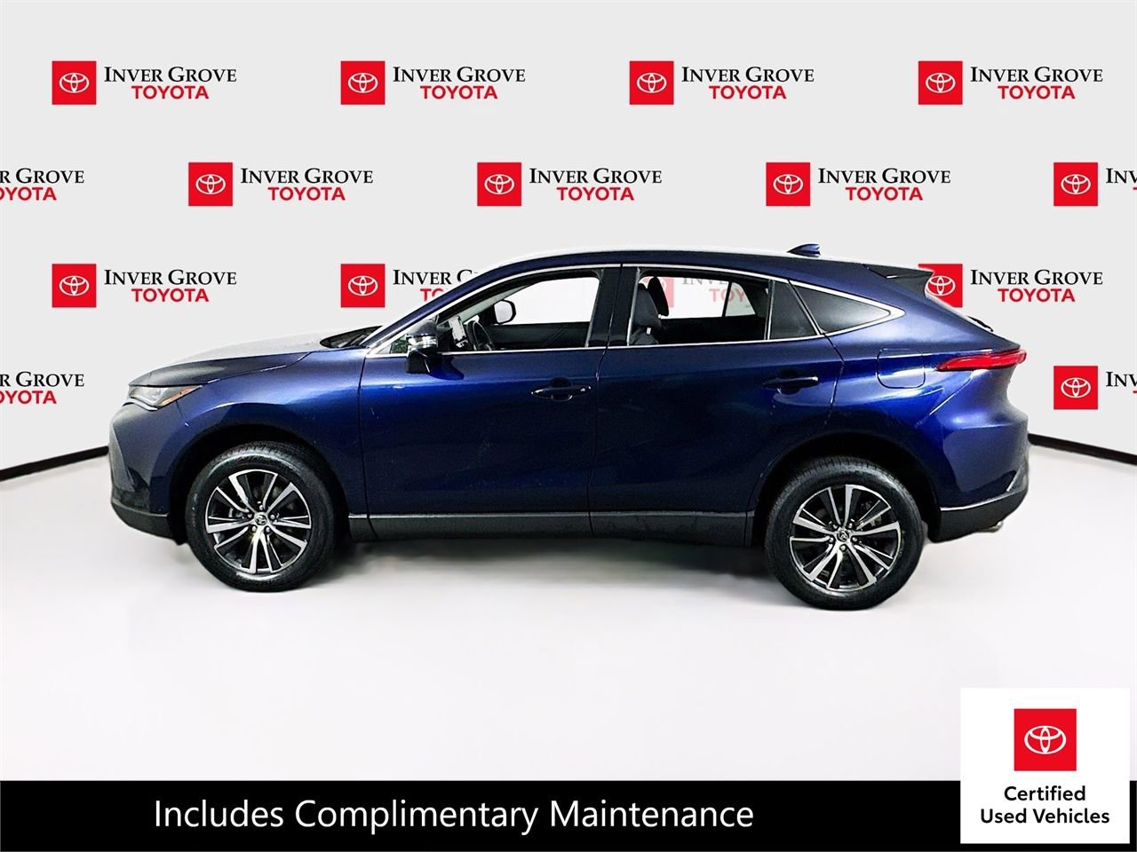 Certified 2021 Toyota Venza LE AWD/4WD image 8