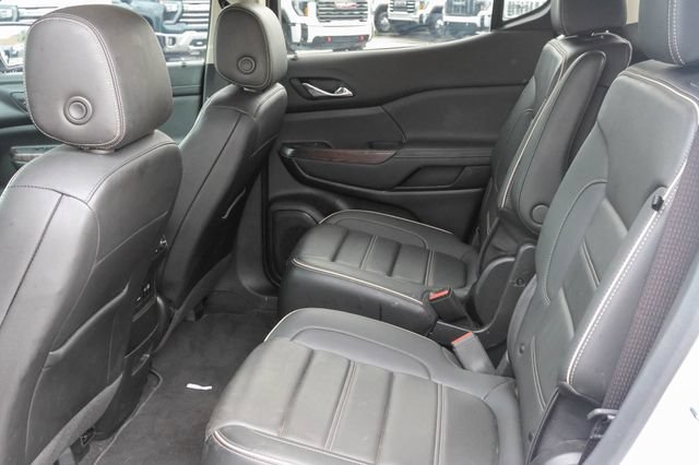 Used 2023 GMC Acadia Denali w/ Denali Technology Package FWD image 14