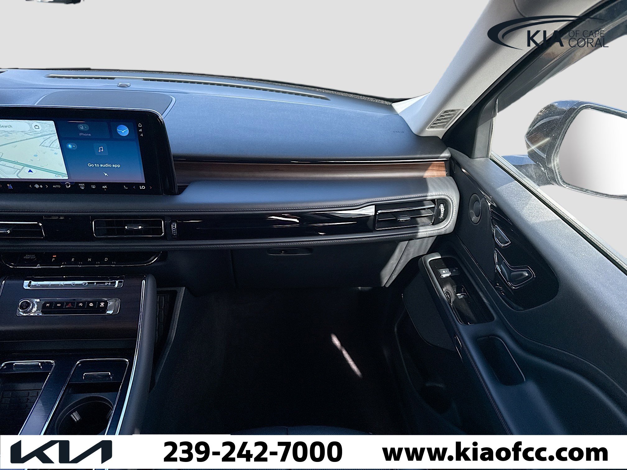 Used 2025 Lincoln Aviator Reserve image 17