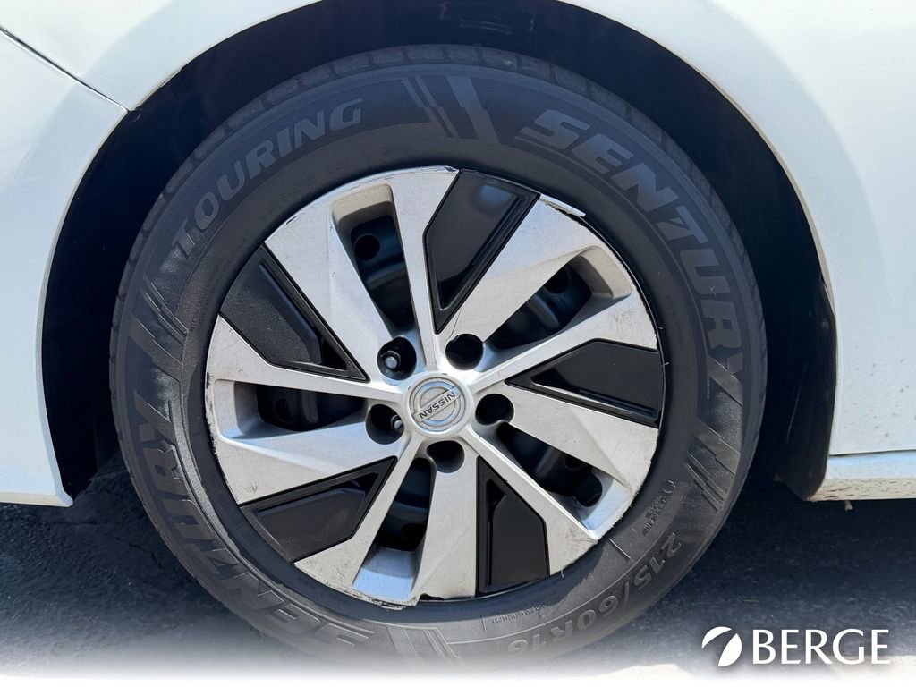 Used 2019 Nissan Altima 2.5 S FWD image 11