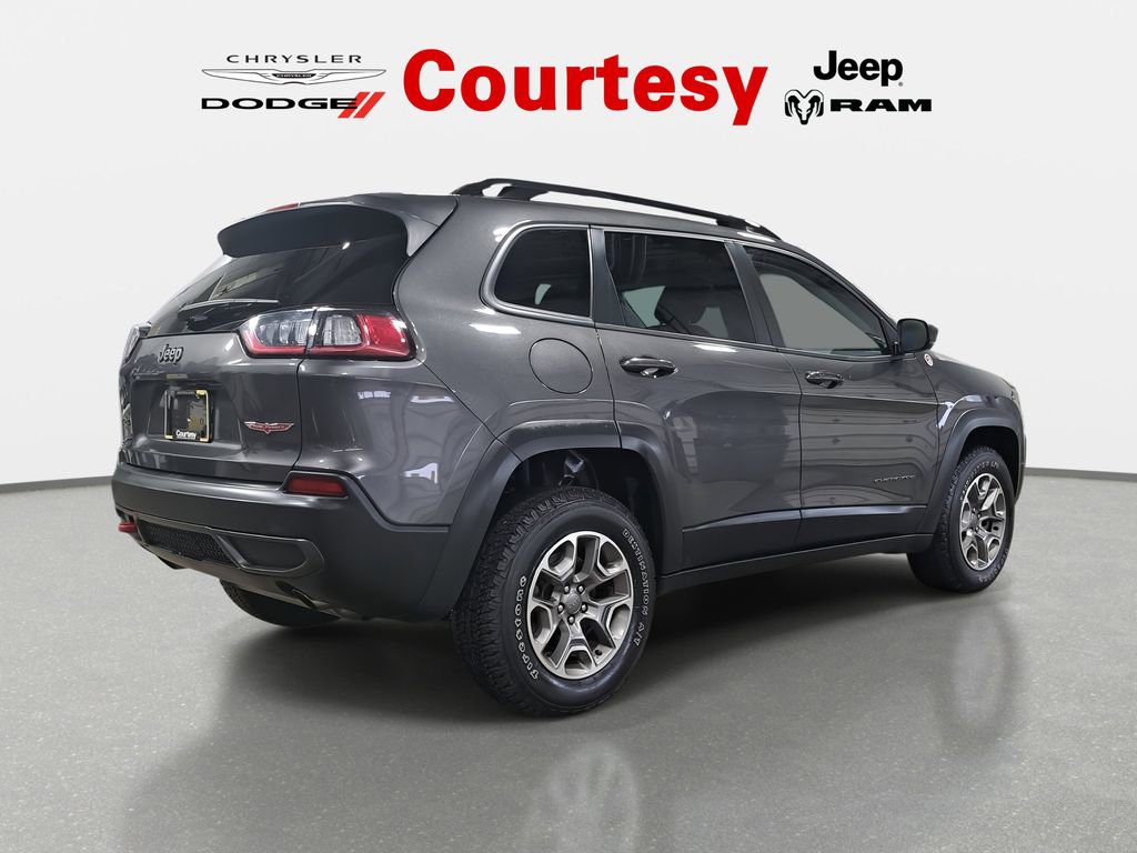 Certified 2022 Jeep Cherokee Trailhawk image 5