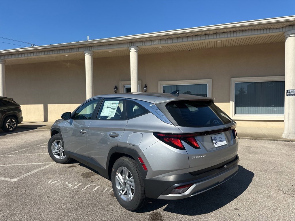 New 2026 Hyundai Tucson SE image 6