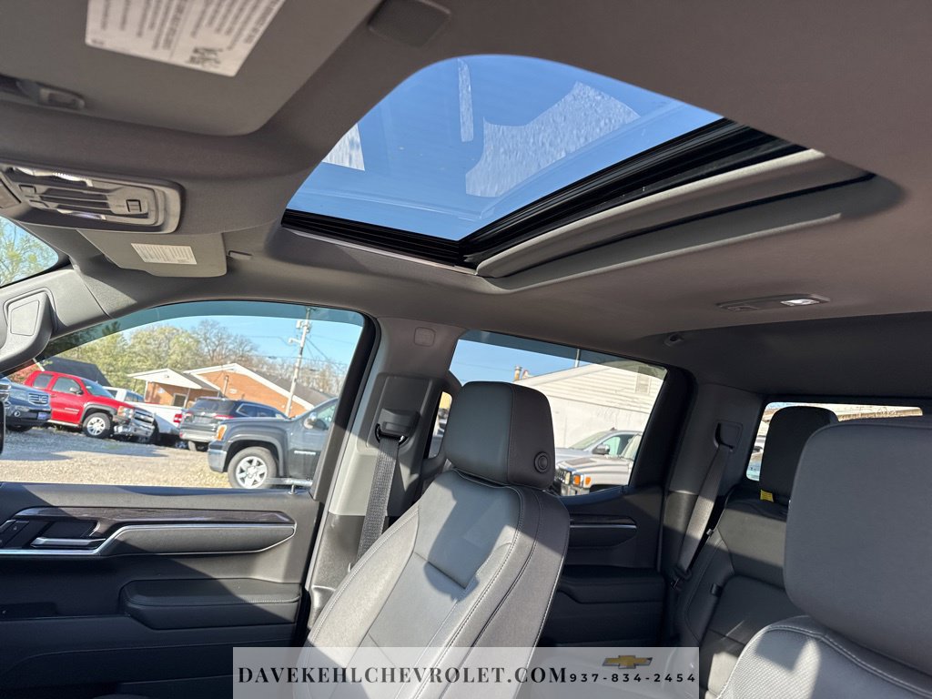 Certified 2025 Chevrolet Silverado 1500 LTZ AWD/4WD image 21