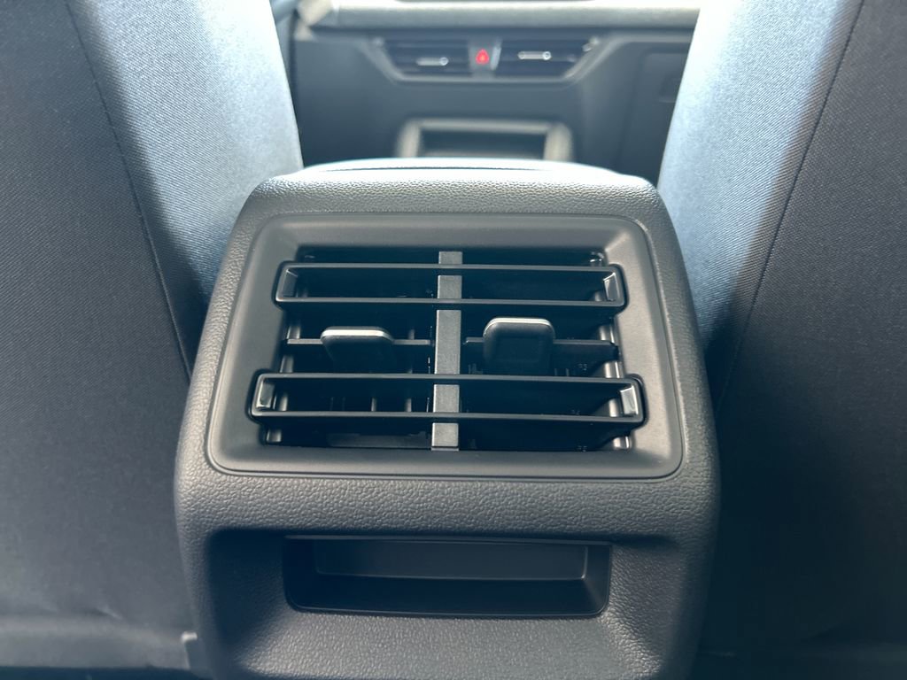 New 2026 Volkswagen Tiguan S image 40