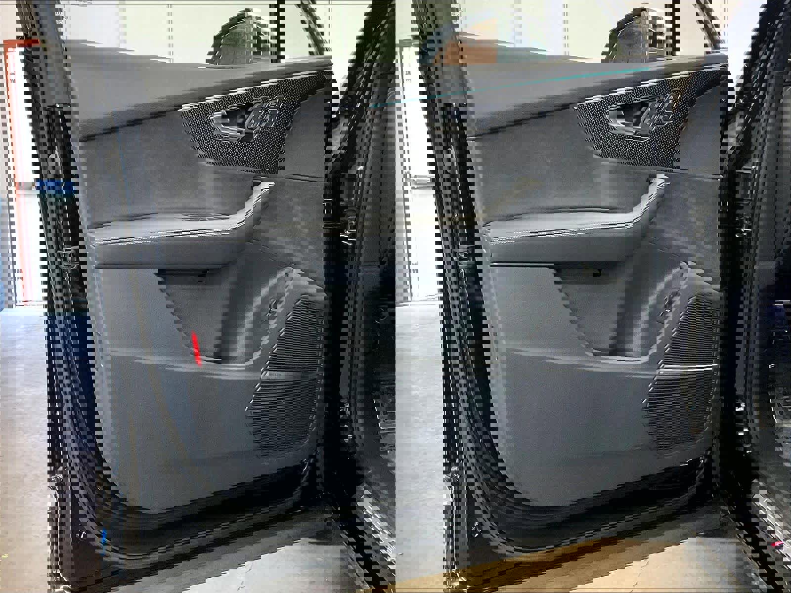 Used 2023 Audi SQ7 Premium Plus w/ Executive Package AWD/4WD image 23