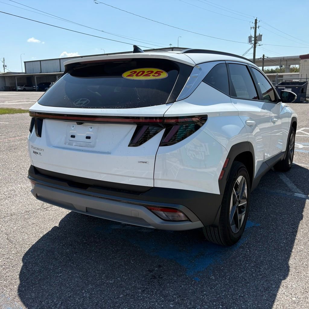 Used 2025 Hyundai Tucson SEL image 3