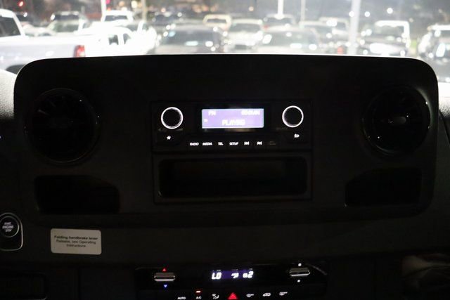 Used 2021 Mercedes-Benz Sprinter 3500 image 28