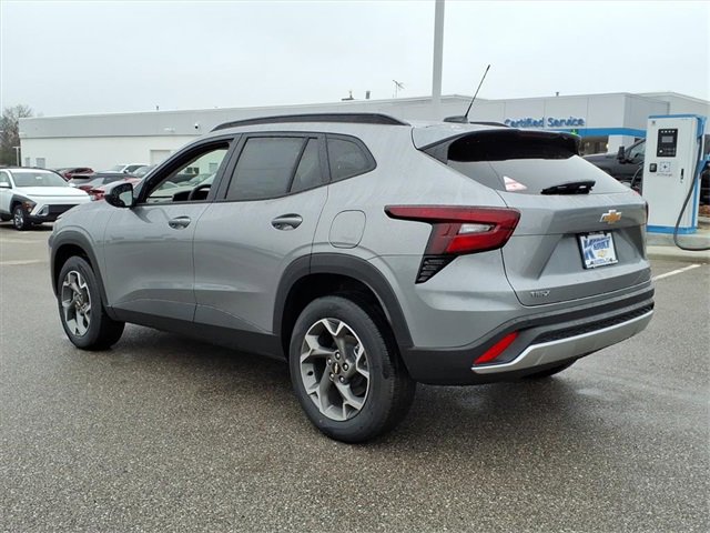 New 2026 Chevrolet Trax LT image 5