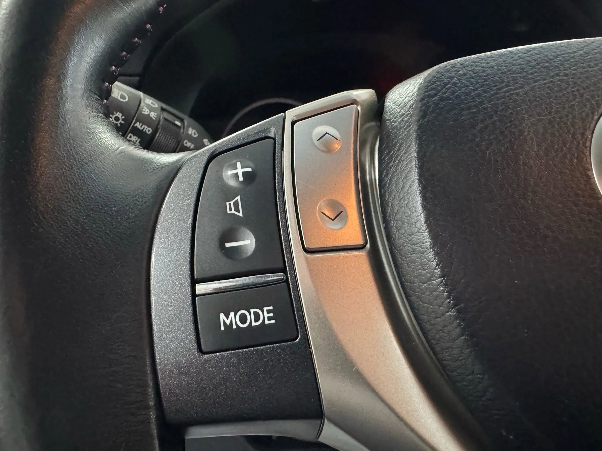 Used 2015 Lexus ES 350 image 27