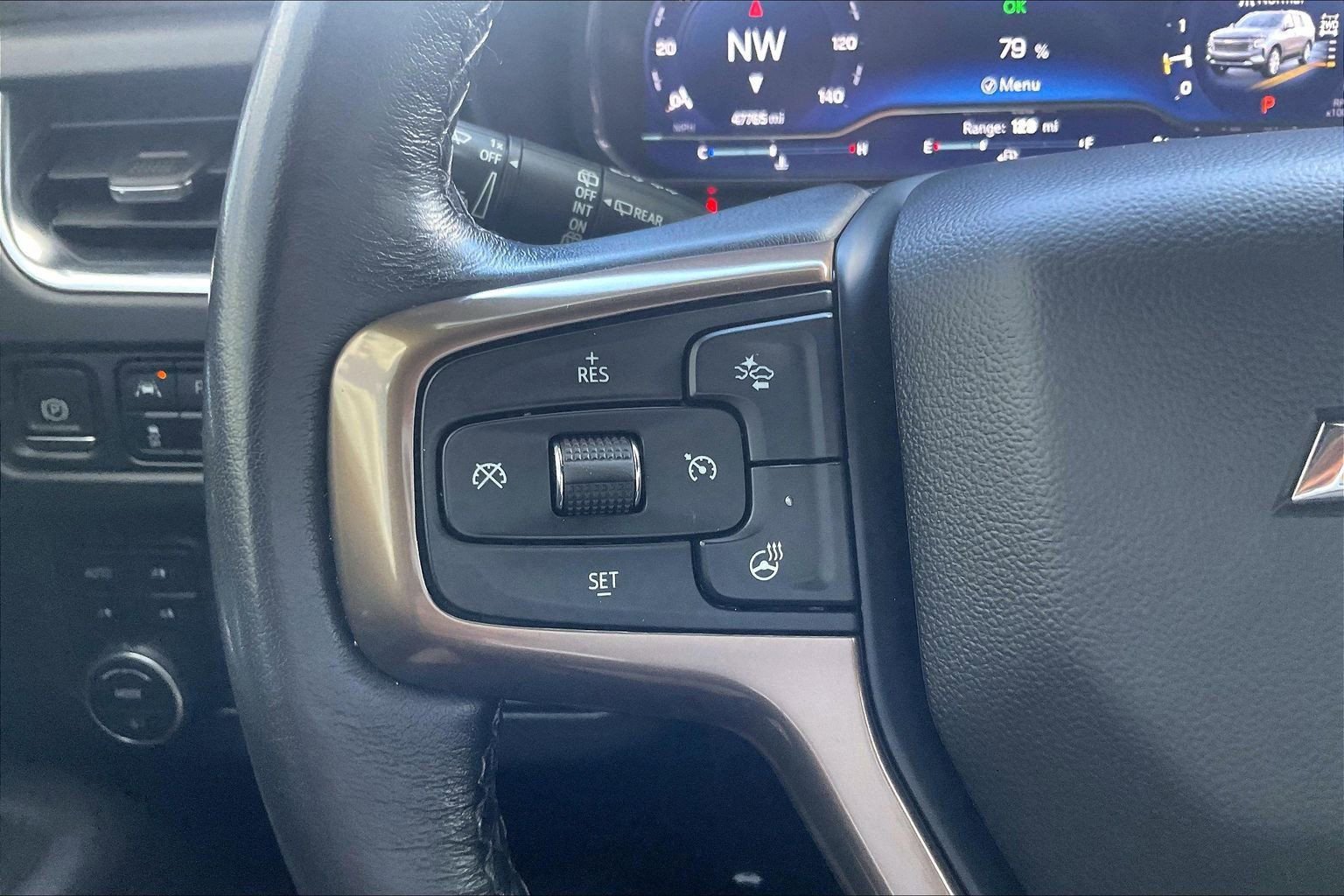 Used 2022 Chevrolet Suburban High Country AWD/4WD image 21