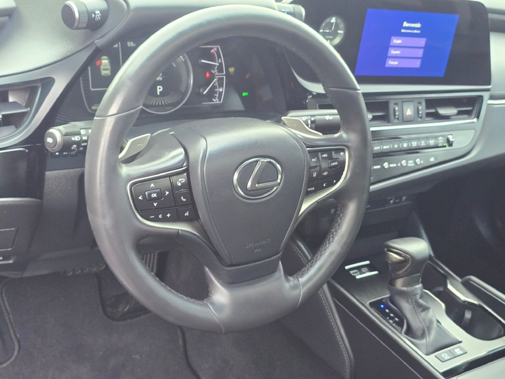 Certified 2024 Lexus ES 300h w/ Premium Package FWD image 16