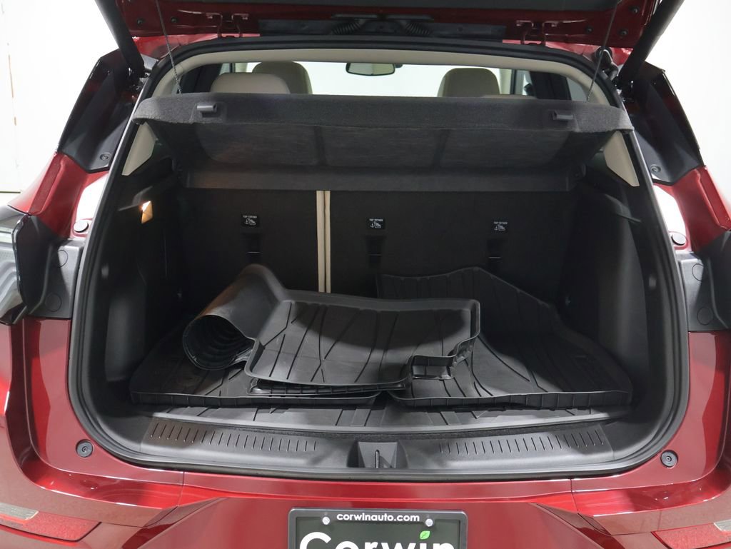 Used 2024 Buick Encore GX Avenir w/ Avenir Convenience Package image 4