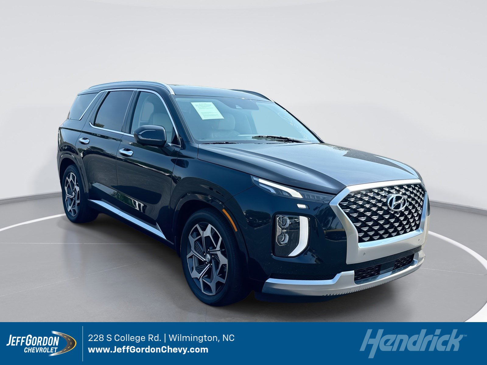 Used 2021 Hyundai Palisade Calligraphy w/ Cargo Package AWD/4WD image 1