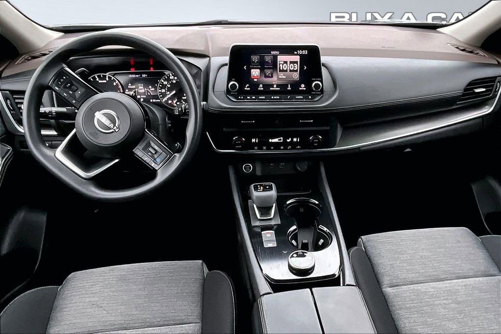 Used 2023 Nissan Rogue SV image 16