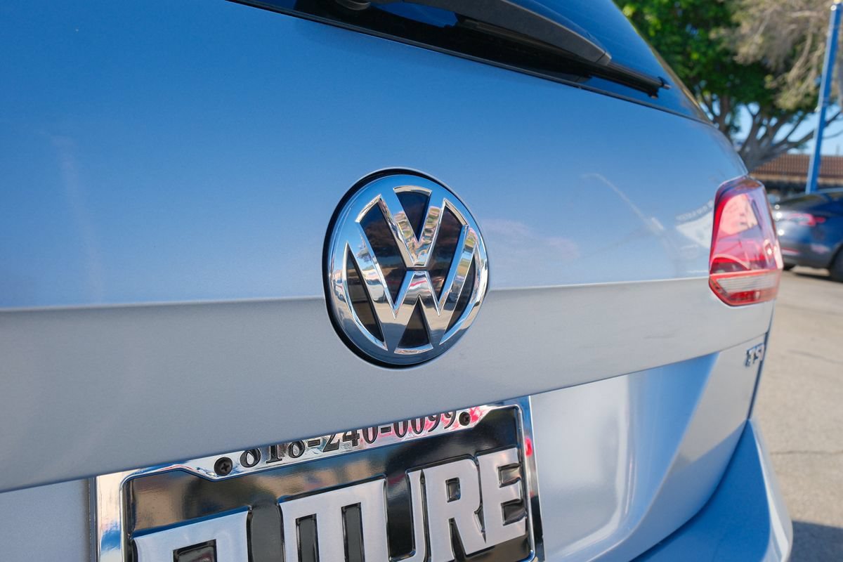Used 2016 Volkswagen Golf SE FWD image 47