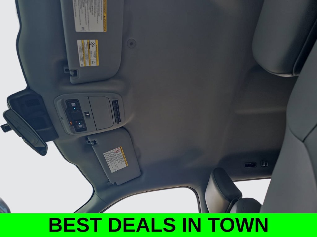 New 2026 Ford F350 XL w/ XL Chrome Package AWD/4WD image 28