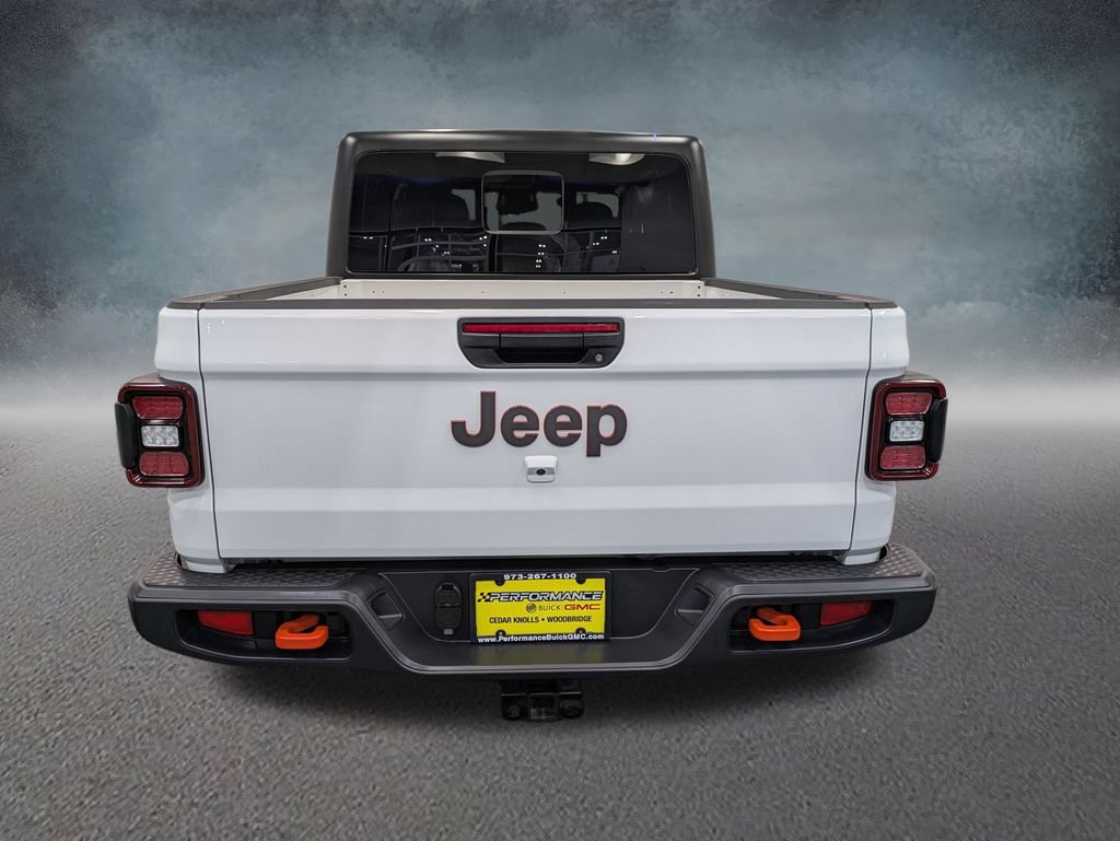 Used 2026 Jeep Gladiator Mojave AWD/4WD image 5