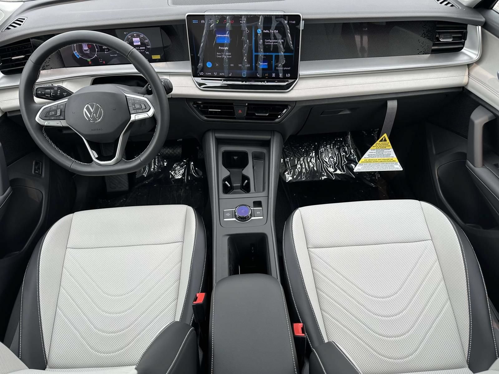 New 2026 Volkswagen Tiguan SE AWD/4WD image 11