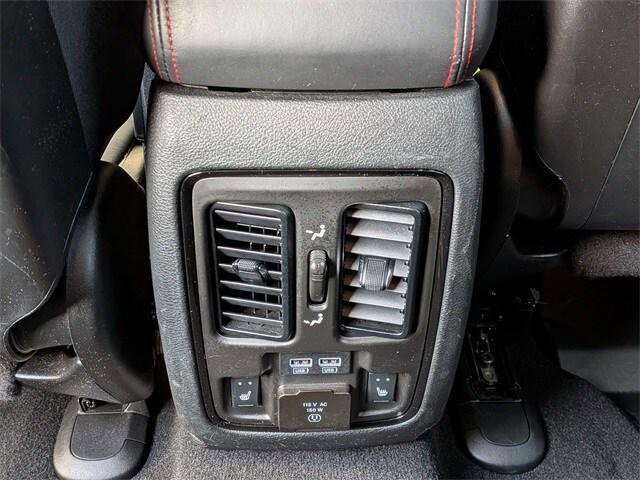 Certified 2024 Dodge Durango GT image 32