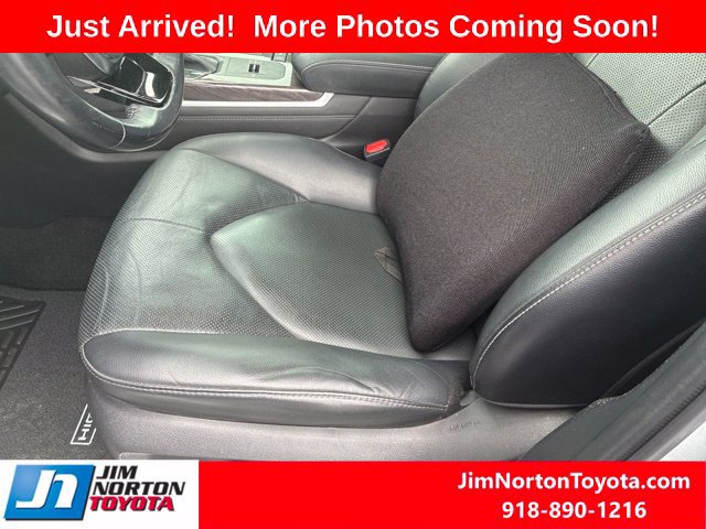 Used 2021 Toyota Highlander Limited FWD image 9