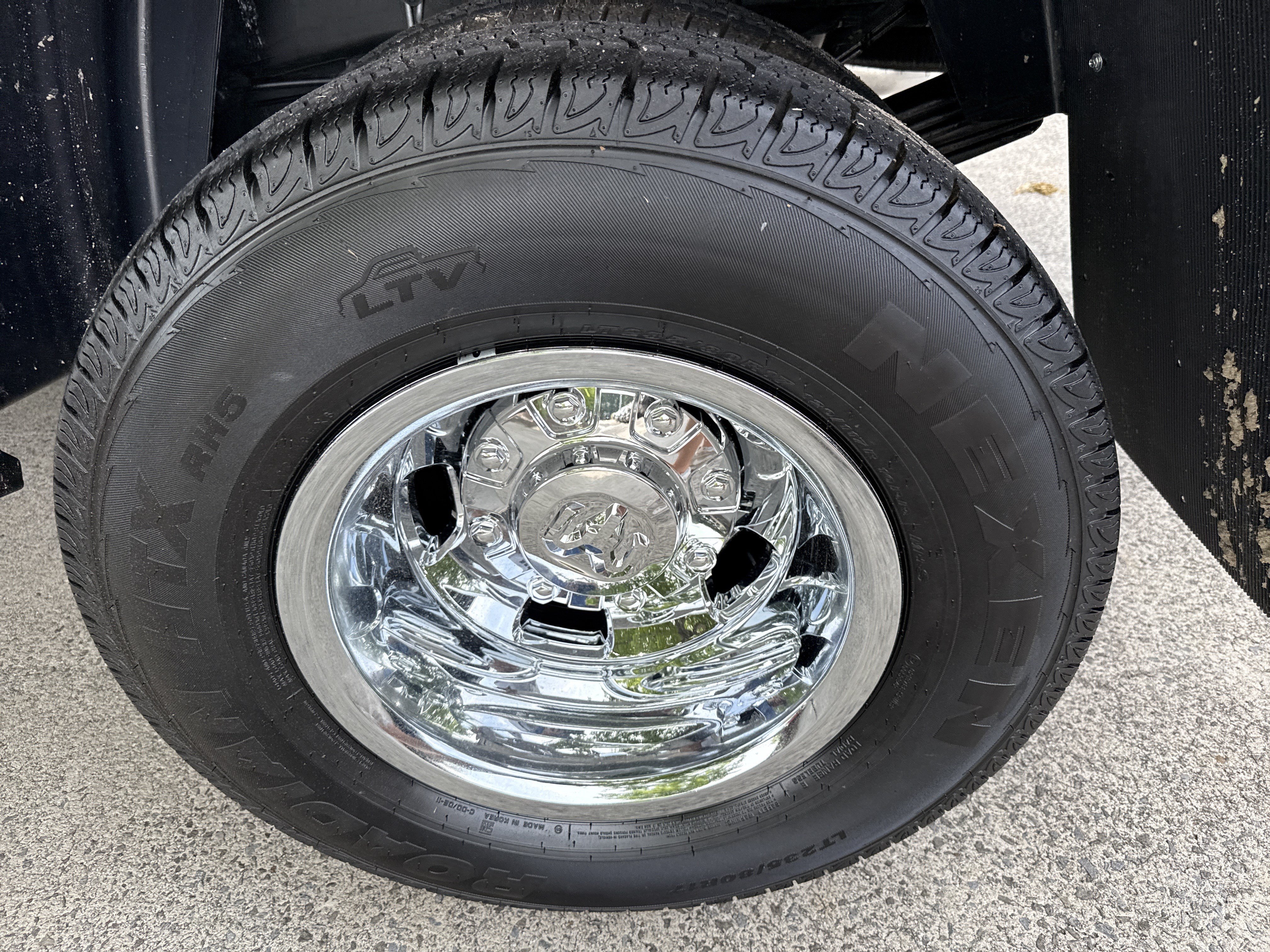 New 2026 RAM 3500 Tradesman AWD/4WD image 20