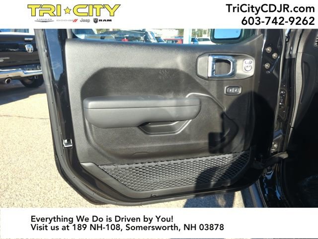 New 2026 Jeep Wrangler Willys image 10