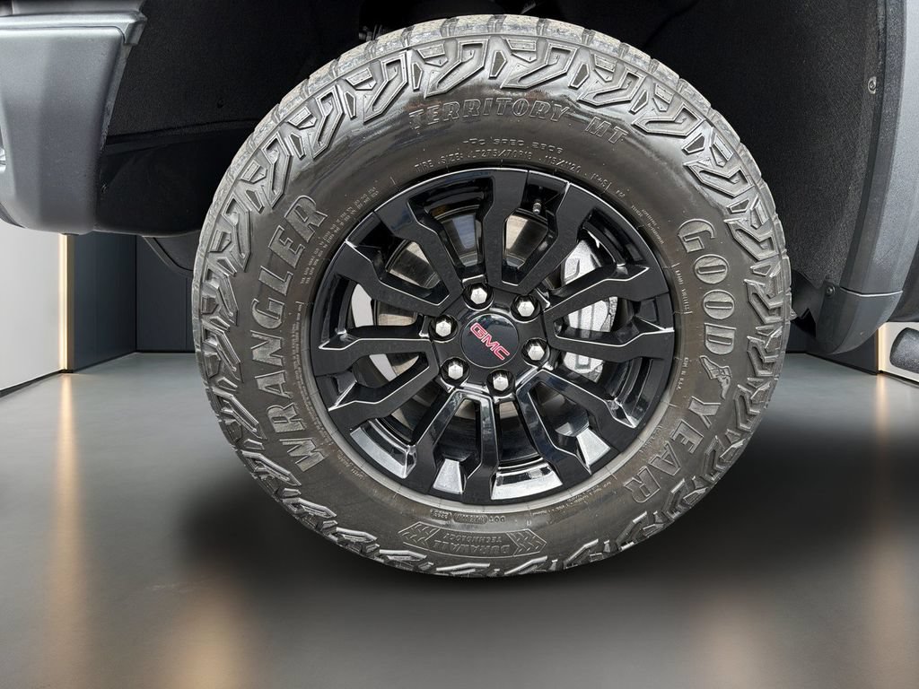 Certified 2023 GMC Sierra 1500 AT4X AWD/4WD image 10
