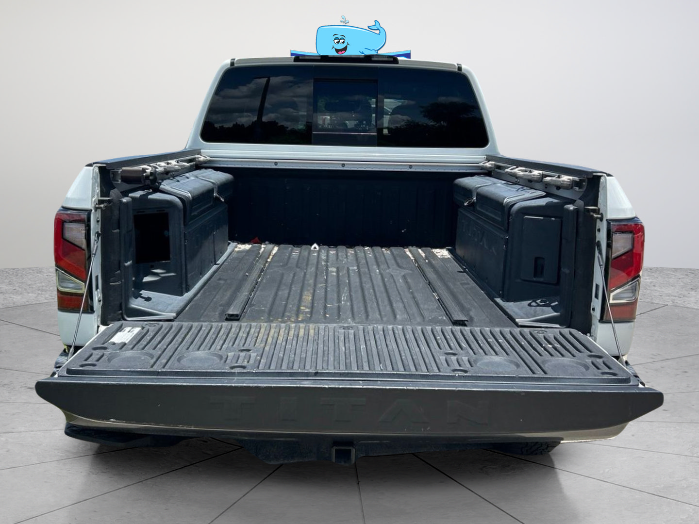 Used 2021 Nissan Titan Platinum Reserve w/ Moonroof Package AWD/4WD image 36