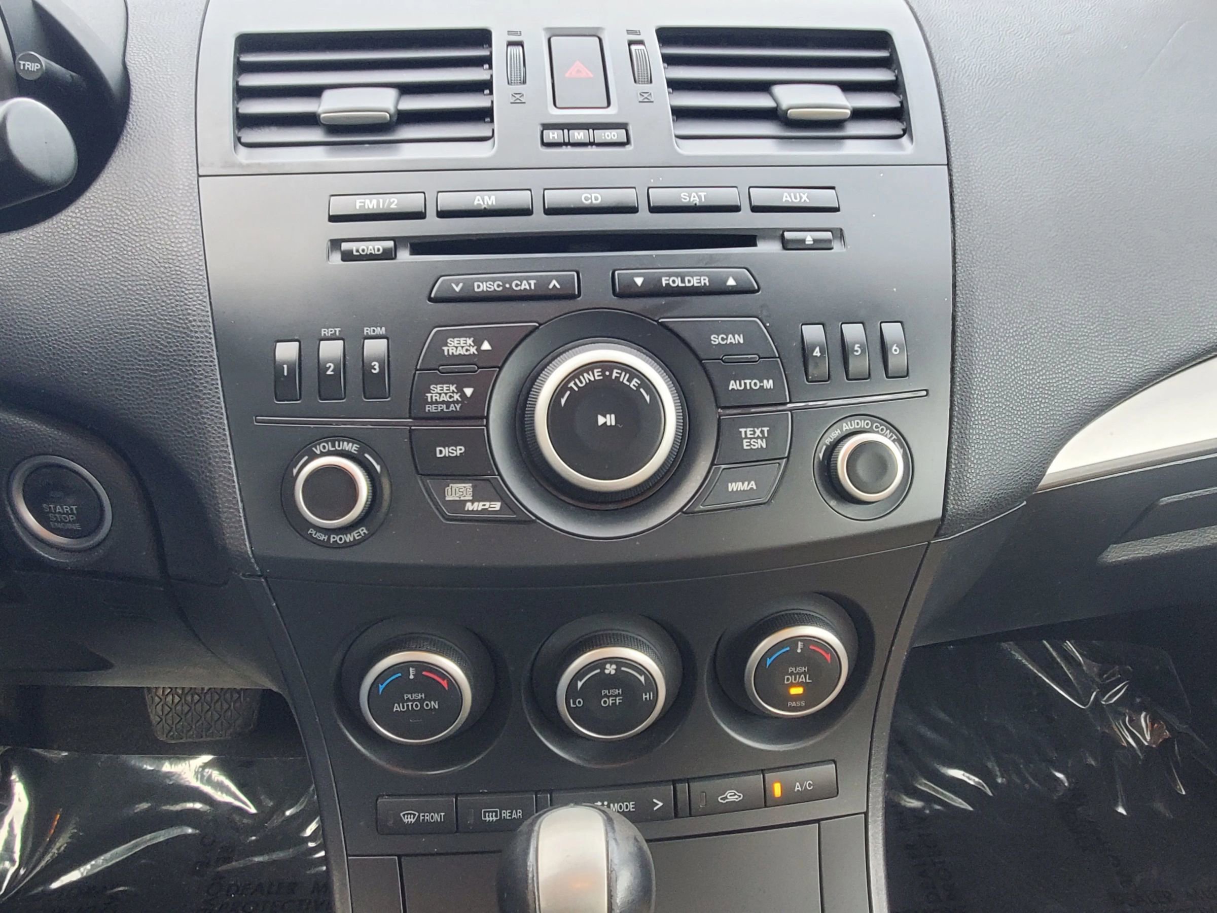 Used 2012 MAZDA MAZDA3 s Touring image 28