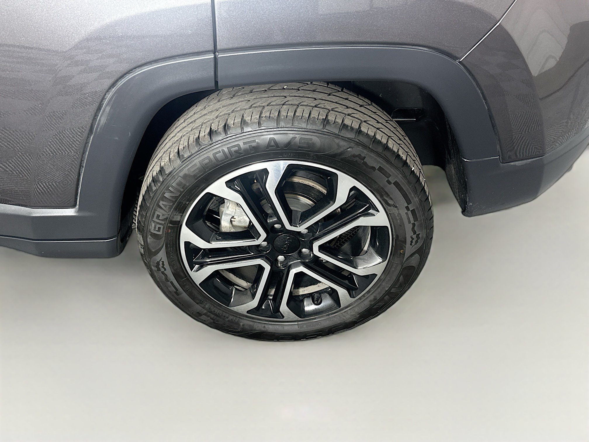 Used 2022 Jeep Compass Limited AWD/4WD image 11