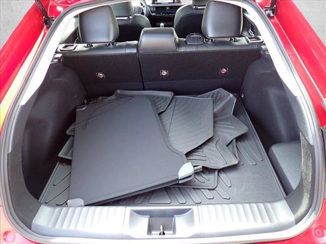 Used 2024 Toyota Prius XLE AWD/4WD image 8