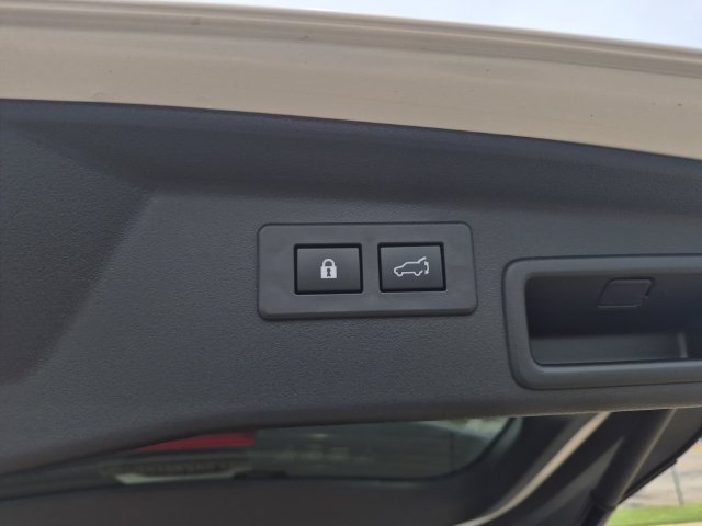 New 2026 Subaru Outback Limited AWD/4WD image 8