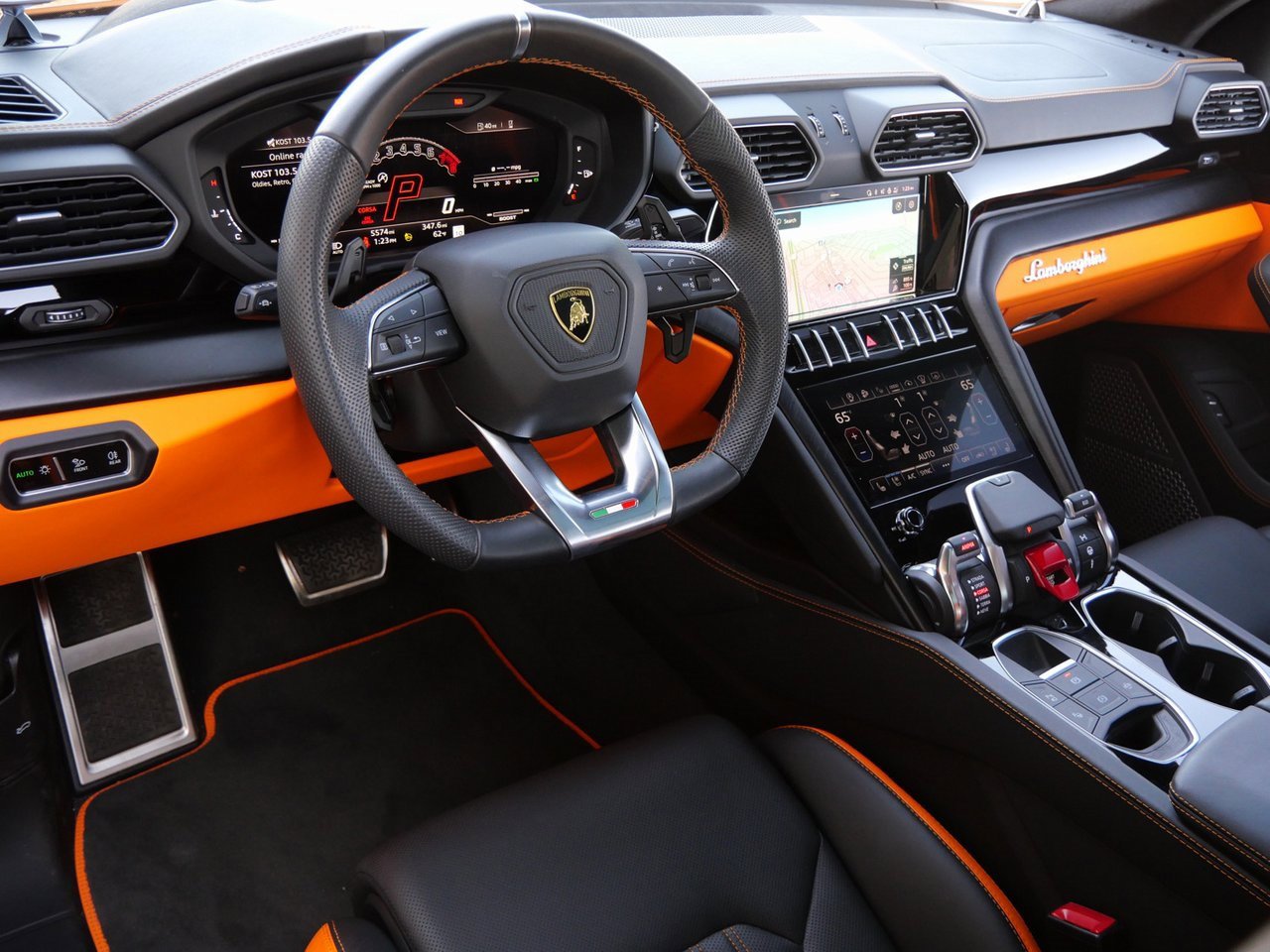 Used 2024 Lamborghini Urus S image 15