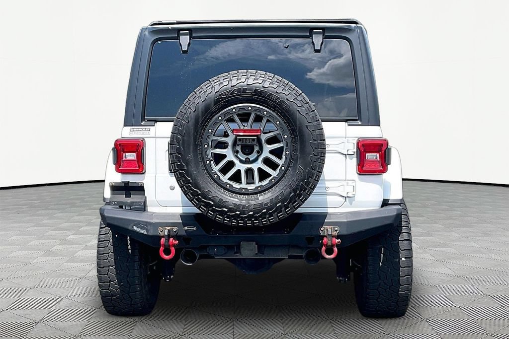 Used 2019 Jeep Wrangler Unlimited Rubicon w/ LED Lighting Group AWD/4WD image 5