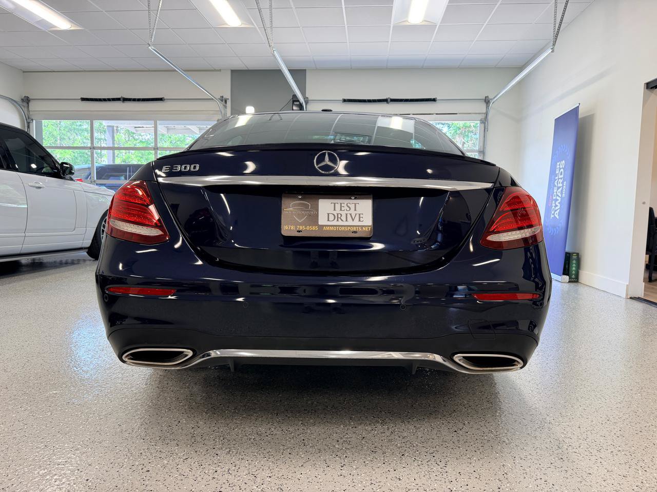 Used 2018 Mercedes-Benz E 300 image 7
