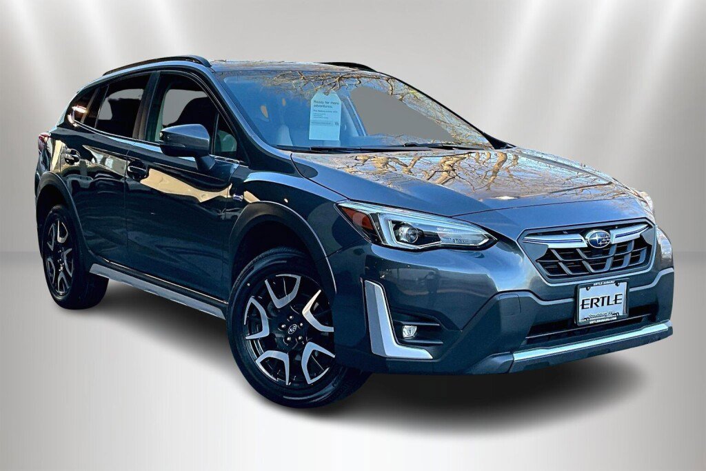 Certified 2021 Subaru Crosstrek Hybrid w/ Moonroof Package w/Navigation image 1